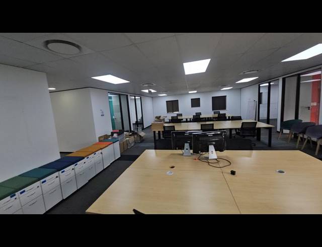 BUSINESS PROPERTY TO RENT IN VORNA VALLEY